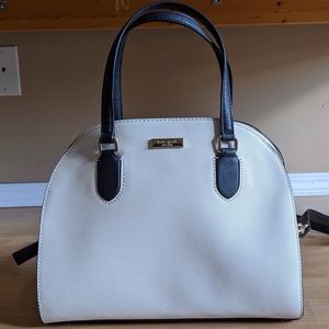Kate Spade Reiley Laurel Way Crossbody Bag| EUC
